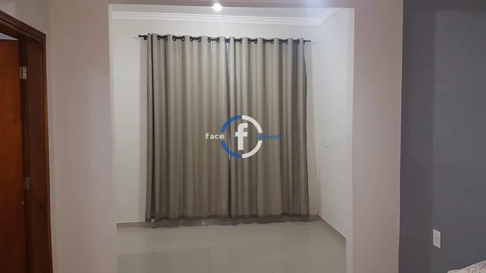 Casa, 2 quartos, 250 m² - Foto 1