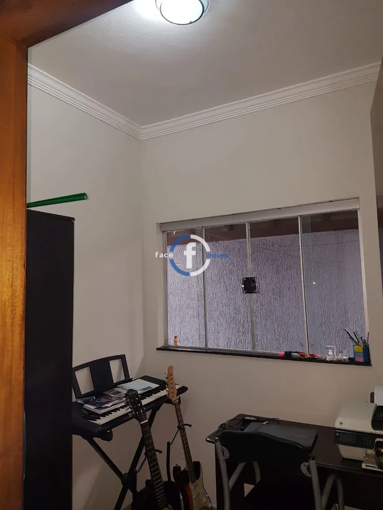 Casa, 2 quartos, 250 m² - Foto 11