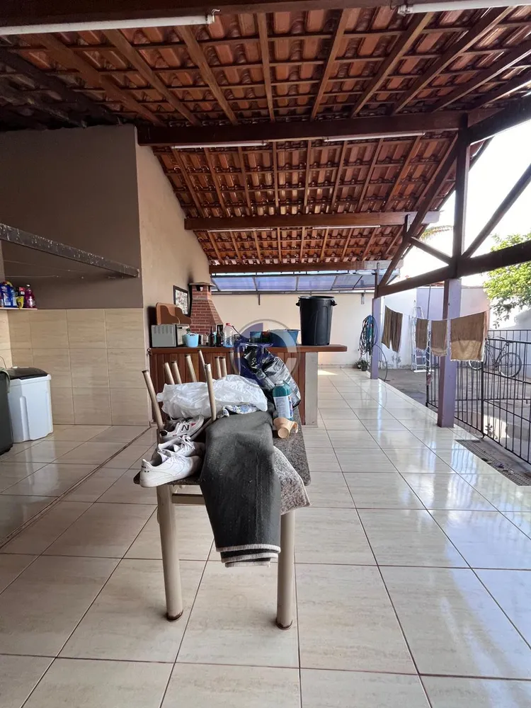 Casa, 2 quartos, 250 m² - Foto 2