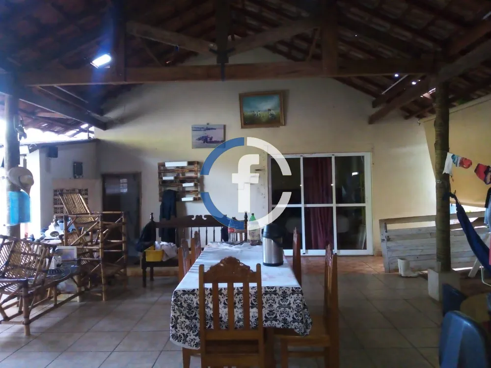 Chácara, 3 quartos, 1600 m² - Foto 4