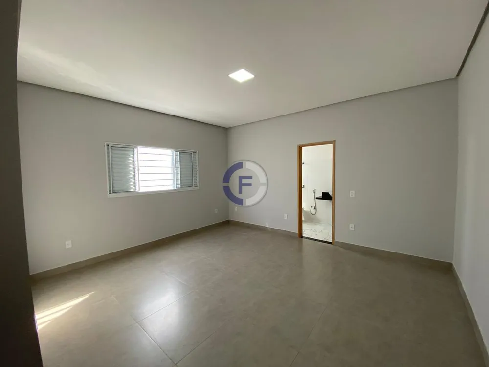 Casa, 2 quartos, 300 m² - Foto 2
