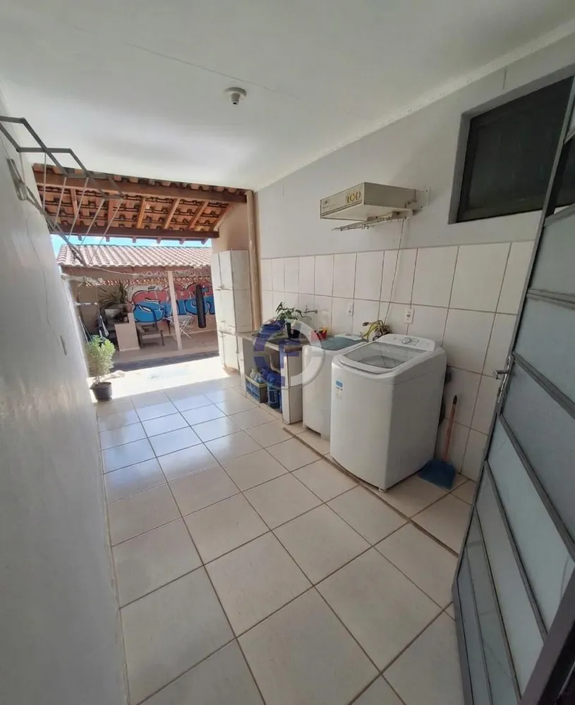 Casa, 3 quartos, 193 m² - Foto 4