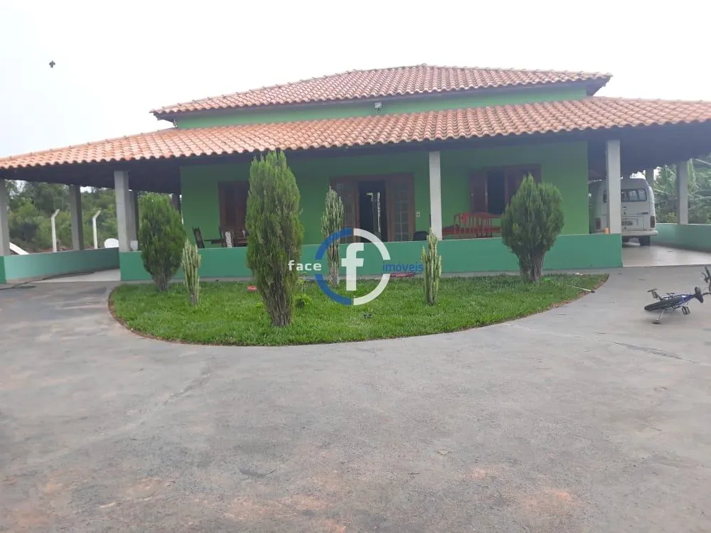 Chácara, 4 quartos, 1932 m² - Foto 1