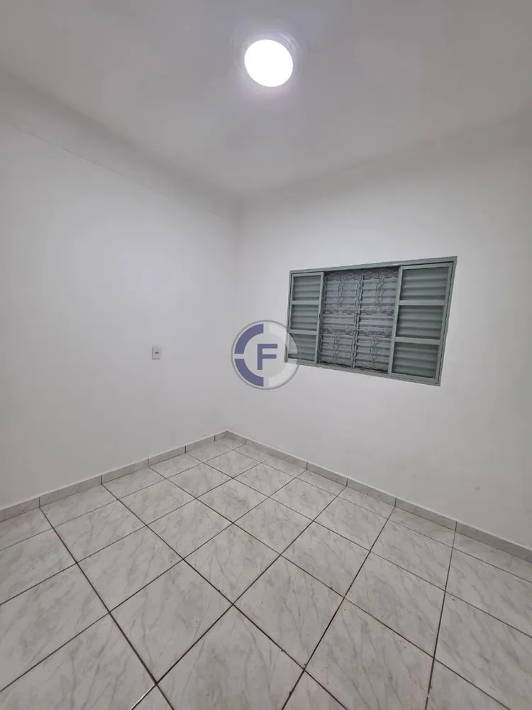 Casa, 3 quartos, 250 m² - Foto 1