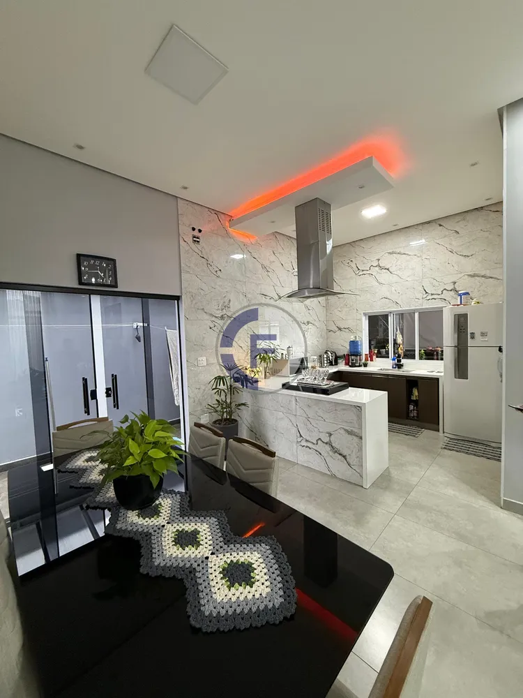 Casa, 2 quartos, 280 m² - Foto 3