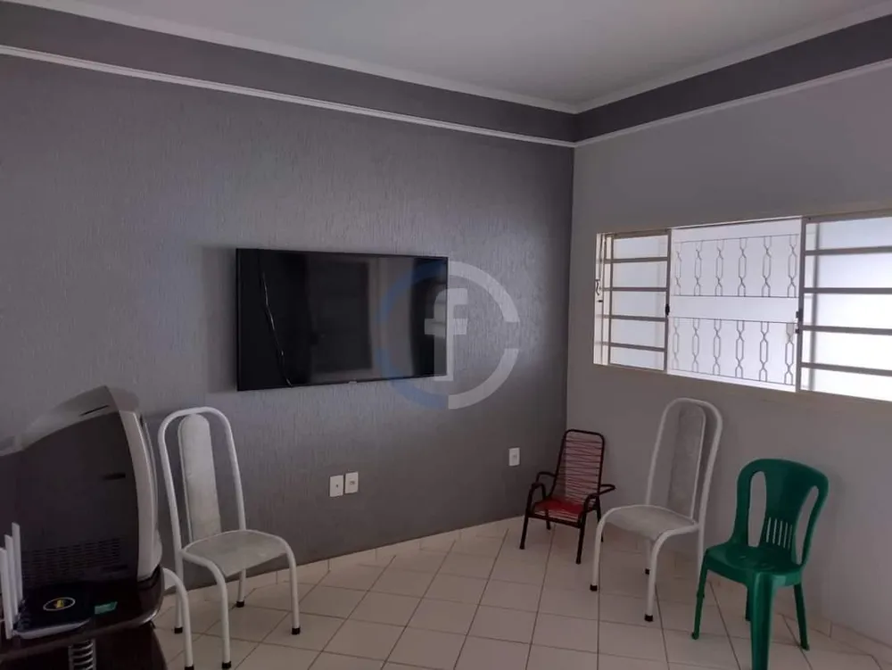 Casa, 2 quartos, 160 m² - Foto 1