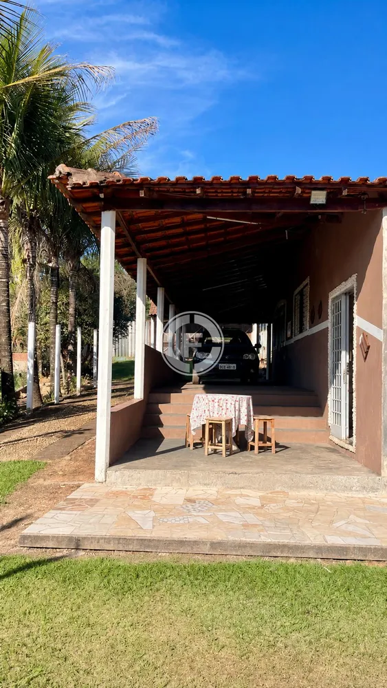Chácara, 3 quartos, 2760 m² - Foto 4