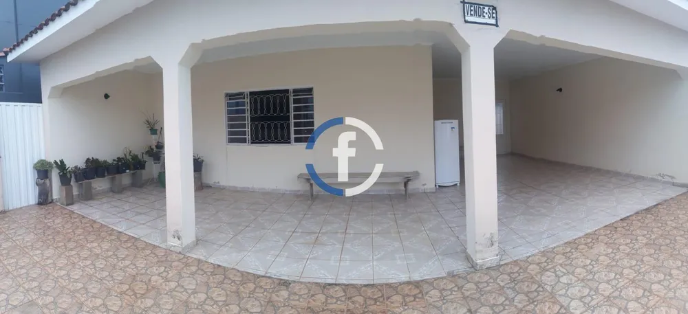 Casa, 3 quartos, 300 m² - Foto 1