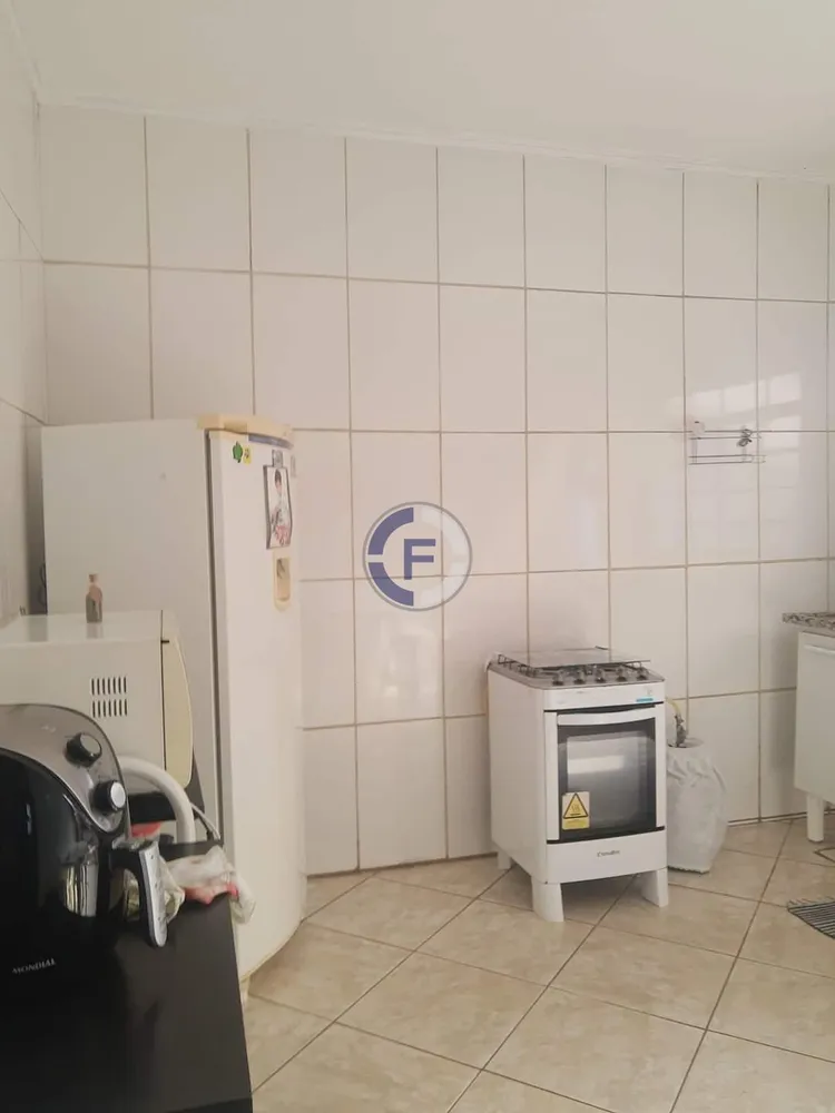Casa, 2 quartos, 244 m² - Foto 3