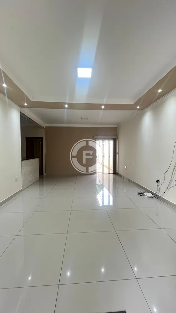 Casa, 2 quartos, 241 m² - Foto 7
