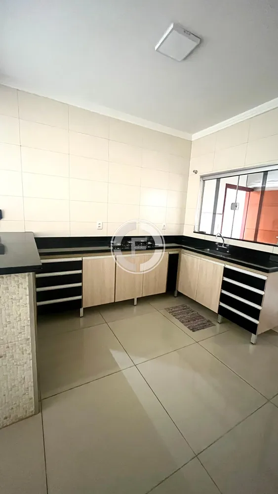 Casa, 2 quartos, 241 m² - Foto 11