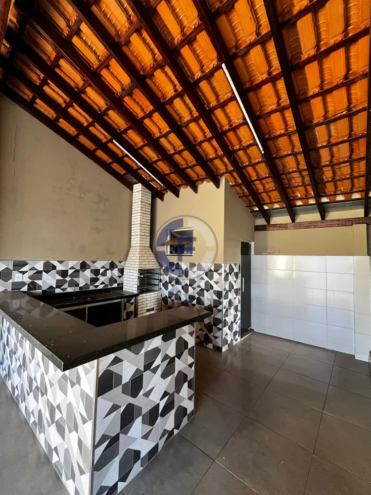 Casa, 2 quartos, 259 m² - Foto 4