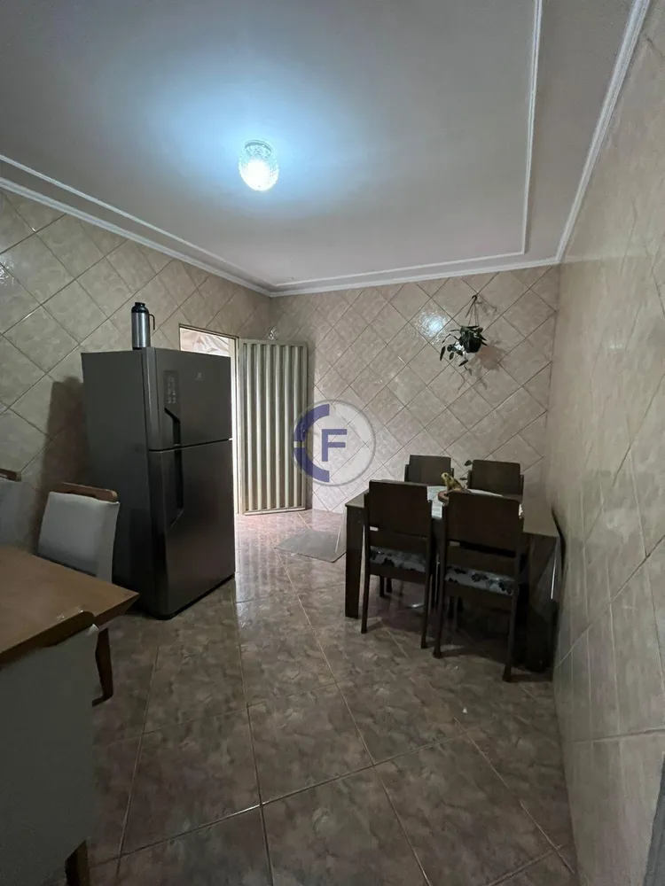 Casa, 2 quartos, 170 m² - Foto 3