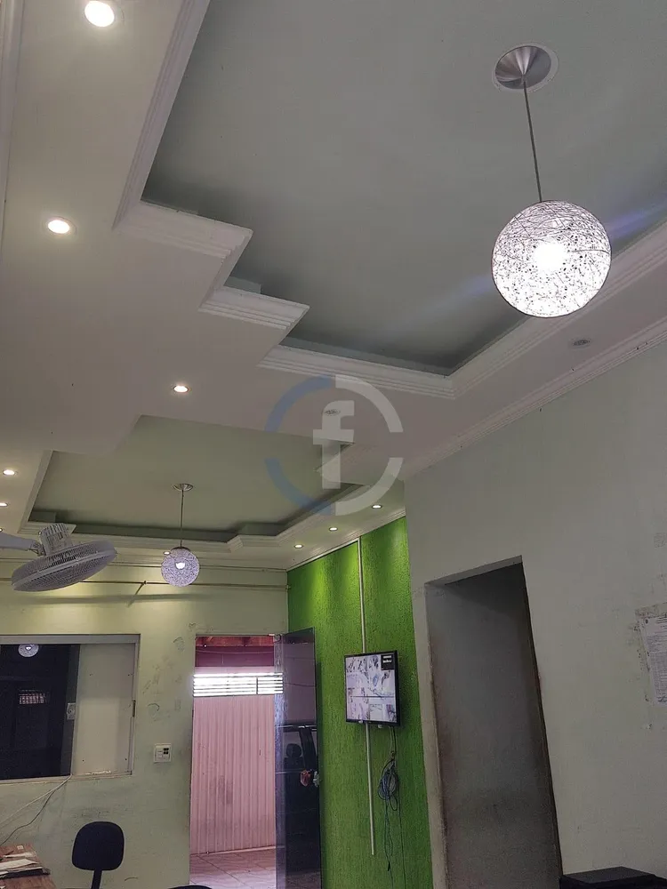 Casa, 2 quartos, 240 m² - Foto 4