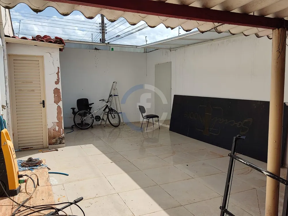 Casa, 2 quartos, 240 m² - Foto 2