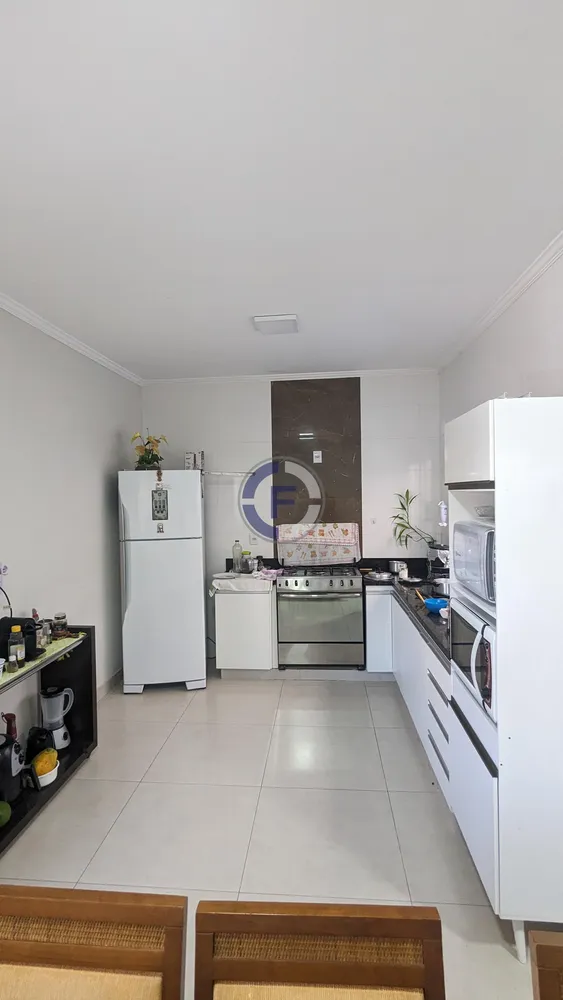 Casa, 2 quartos, 300 m² - Foto 1