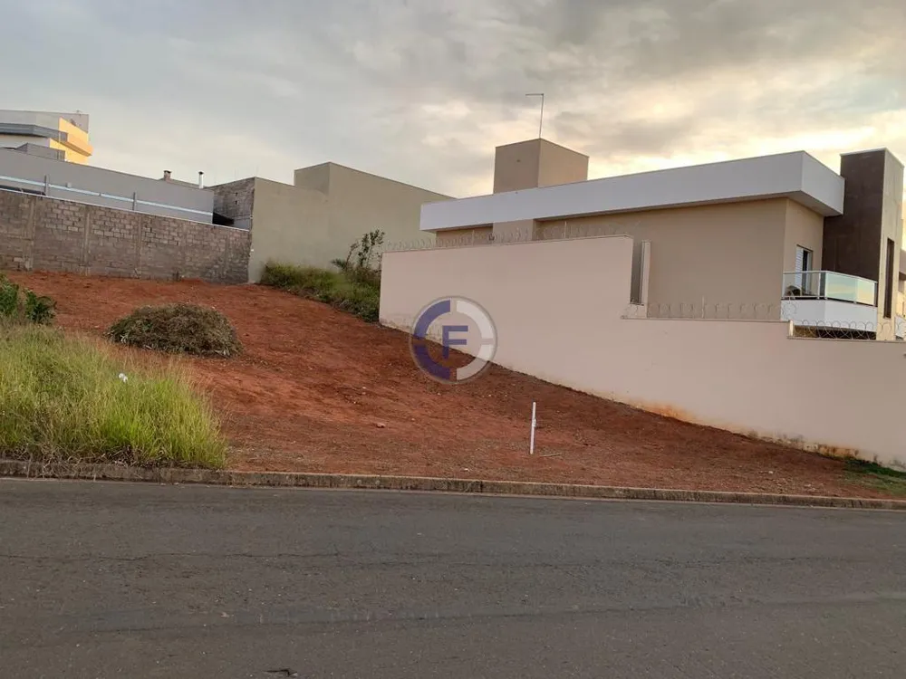 Terreno, 308 m² - Foto 1