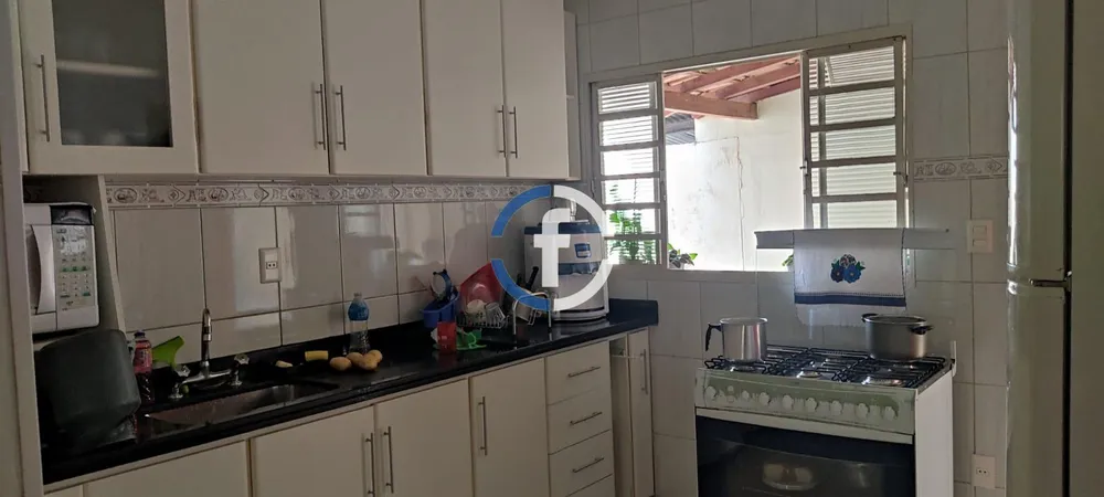 Casa, 2 quartos, 360 m² - Foto 1