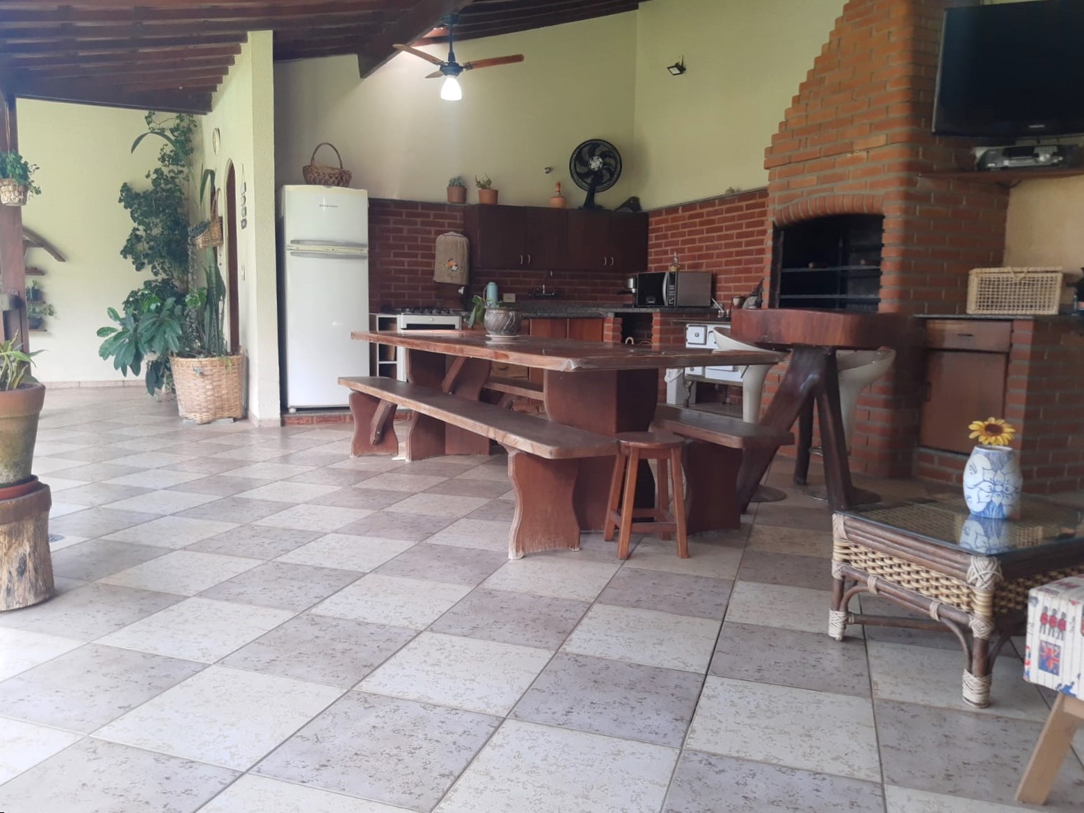 Chácara à venda com 4 quartos, 350m² - Foto 16