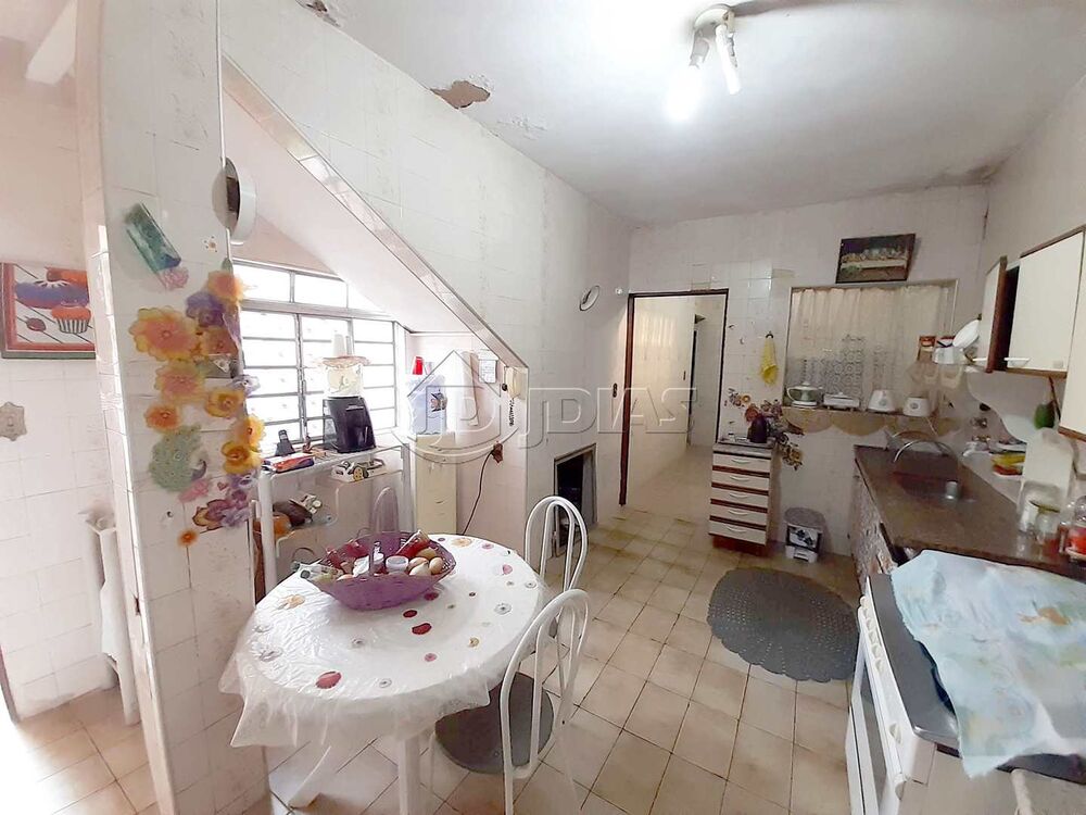 Casa, 5 quartos, 221 m² - Foto 4