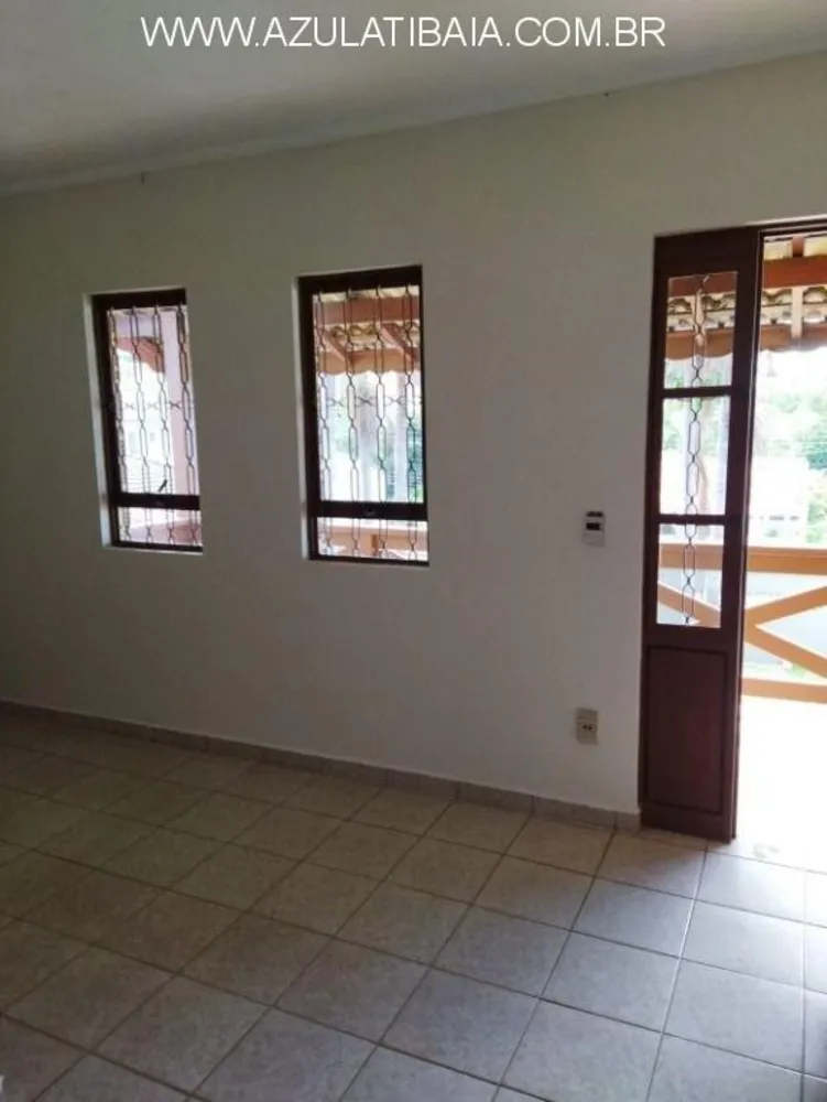 Casa, 3 quartos, 227 m² - Foto 1