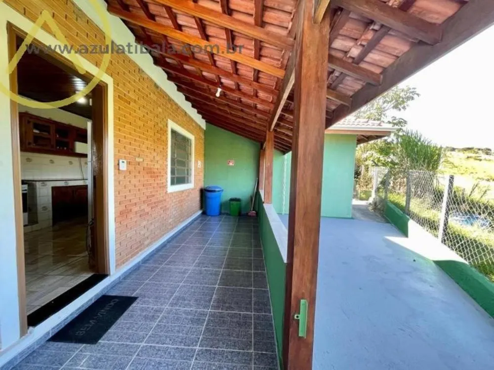 Chácara, 5 quartos, 1200 m² - Foto 1