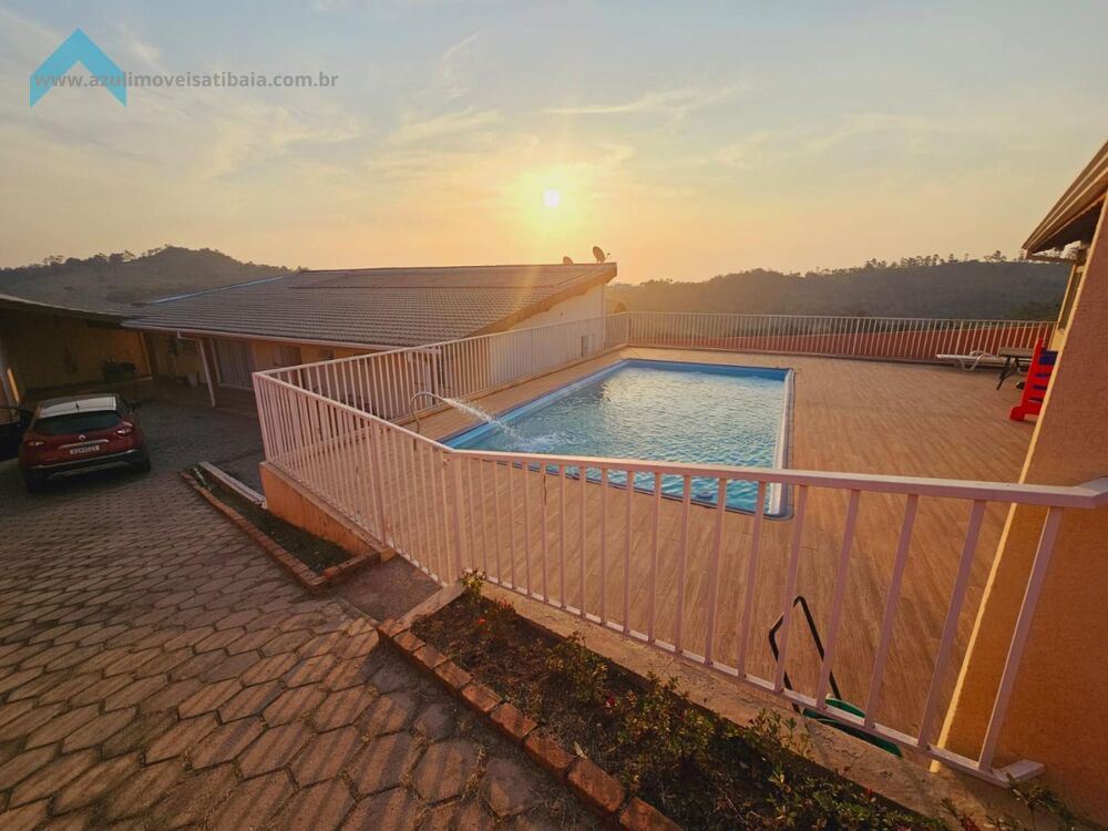 Chácara, 3 quartos, 987 m² - Foto 1