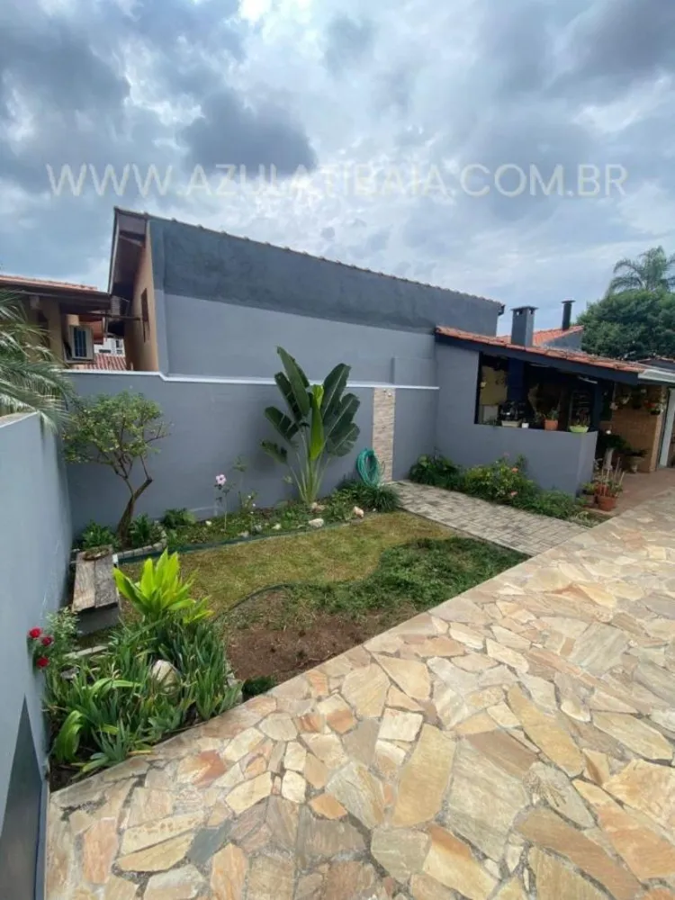Casa, 3 quartos, 195 m² - Foto 1