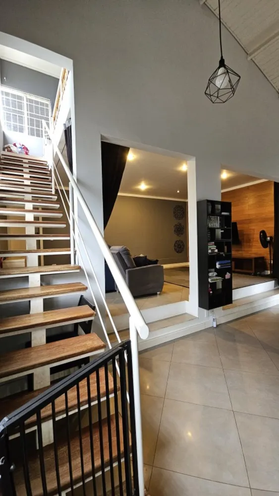 Casa, 4 quartos, 310 m² - Foto 2