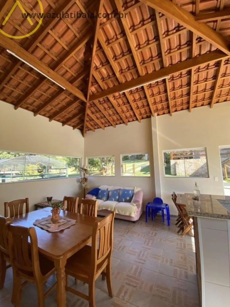 Casa, 4 quartos, 219 m² - Foto 2