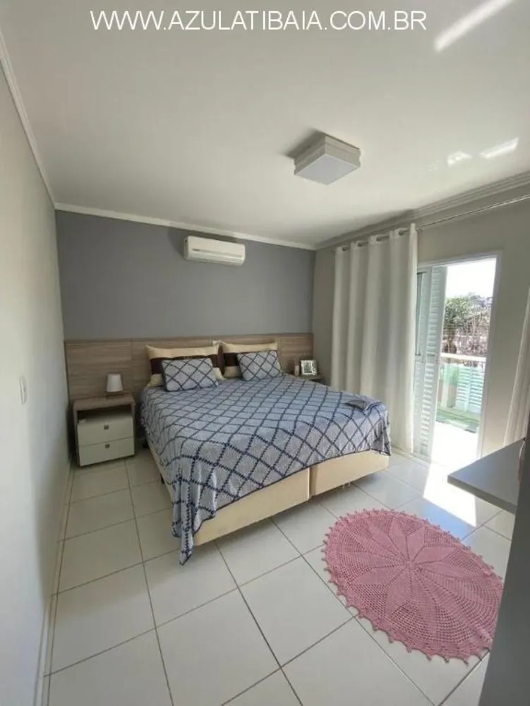 Casa, 3 quartos, 141 m² - Foto 1