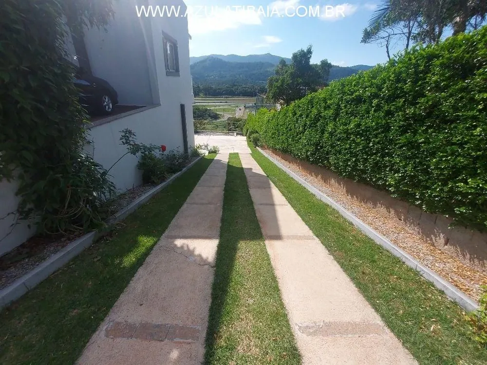 Casa, 4 quartos, 265 m² - Foto 1