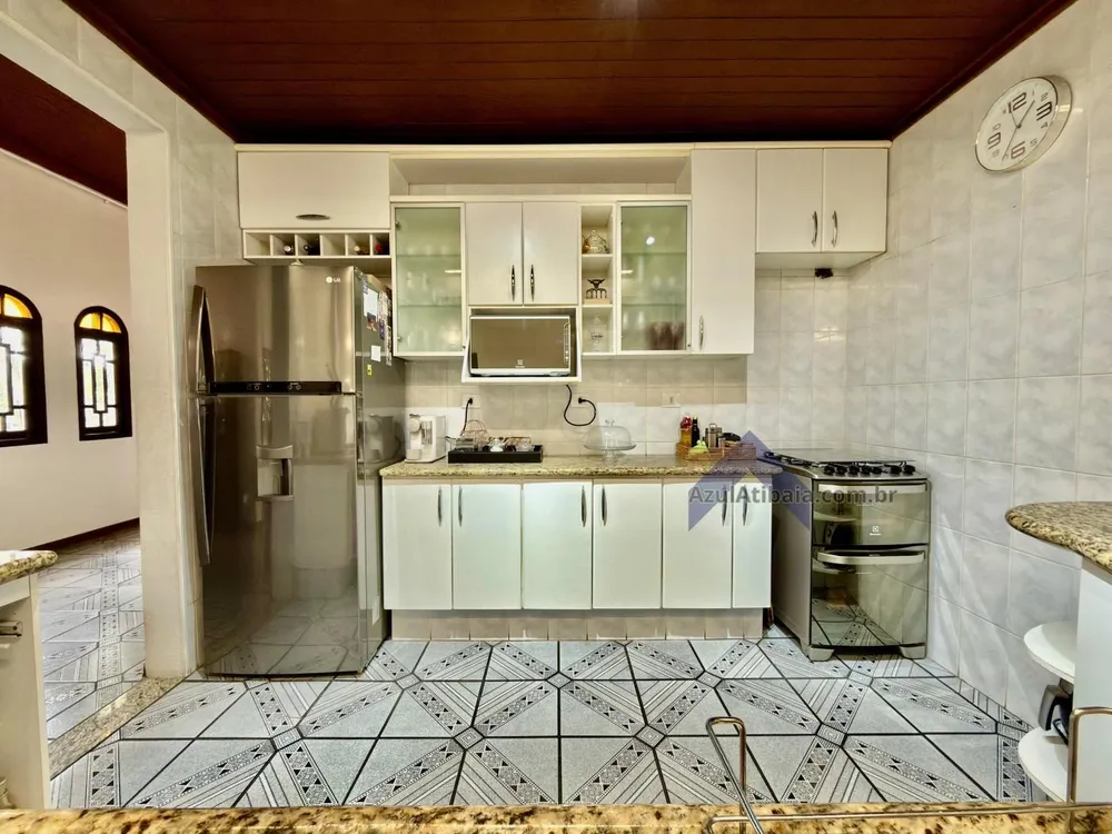 Chácara, 3 quartos, 830 m² - Foto 9
