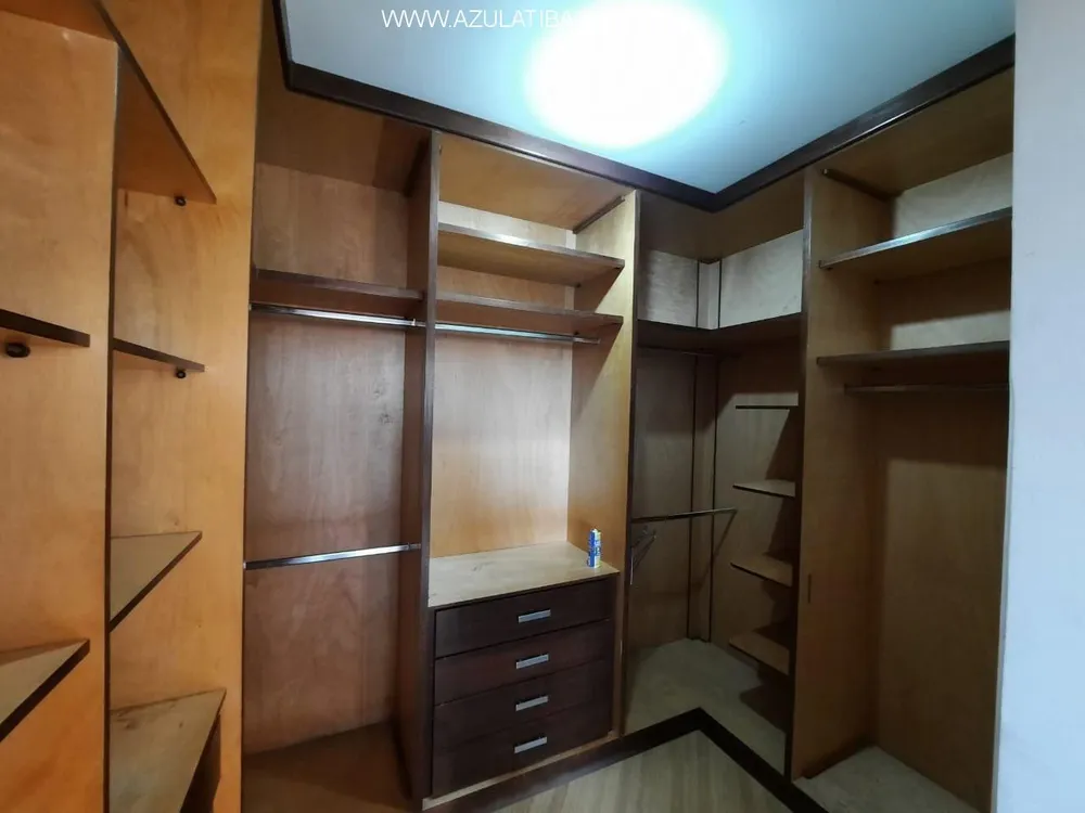 Casa, 3 quartos, 408 m² - Foto 3
