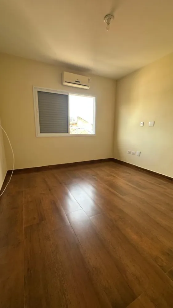 Casa, 4 quartos, 223 m² - Foto 8