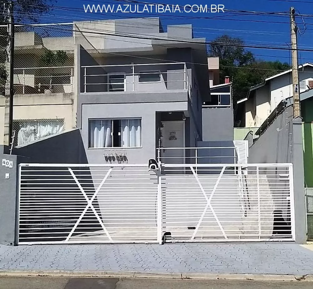 Casa à venda com 3 quartos, 100m² - Foto 2