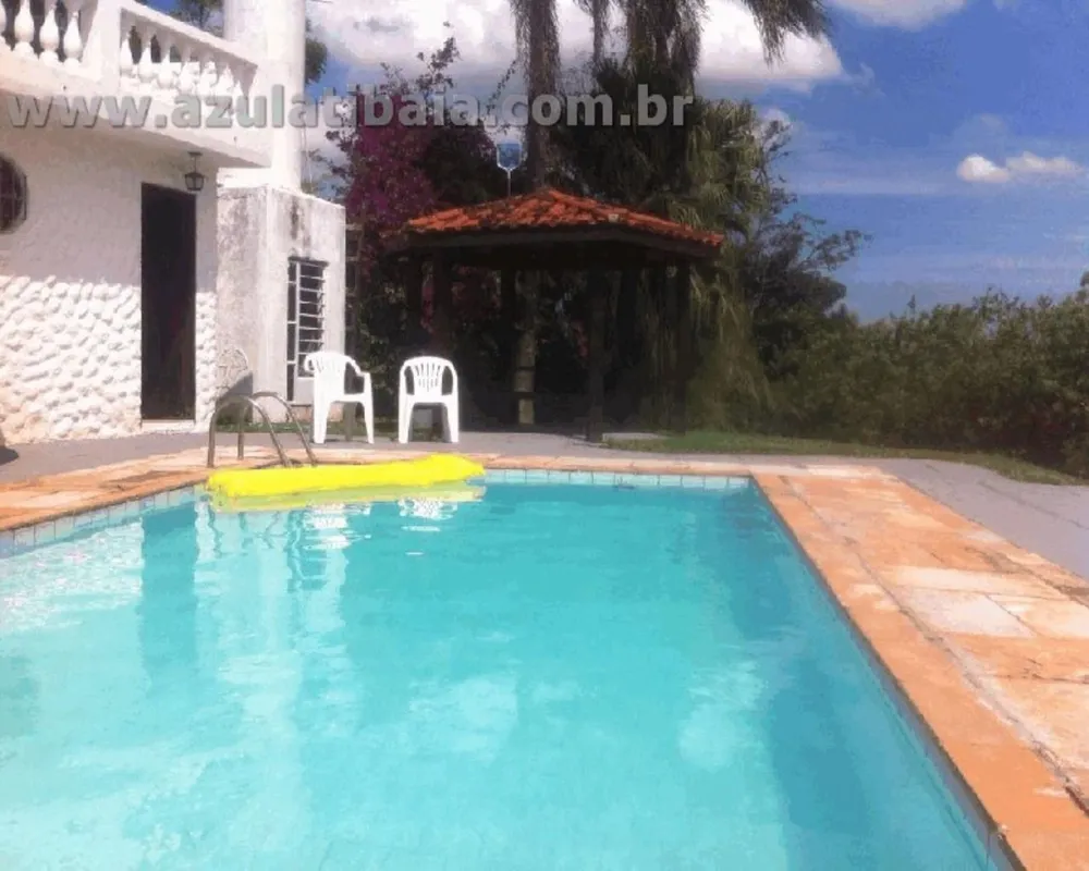 Chácara, 3 quartos, 1500 m² - Foto 1