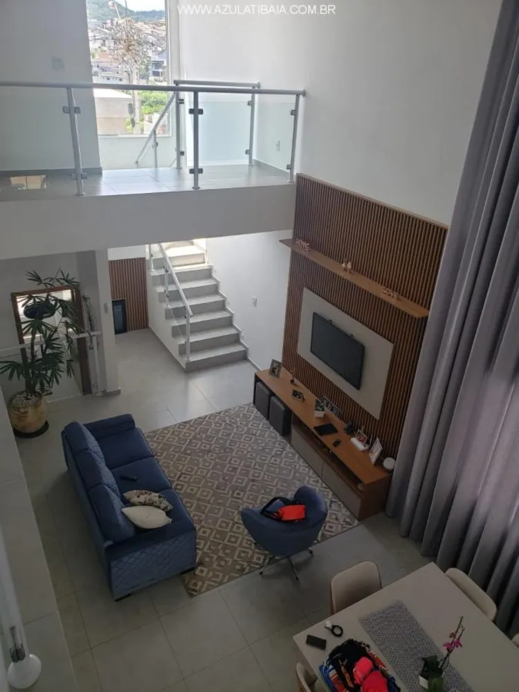 Casa de Condomínio, 4 quartos - Foto 1