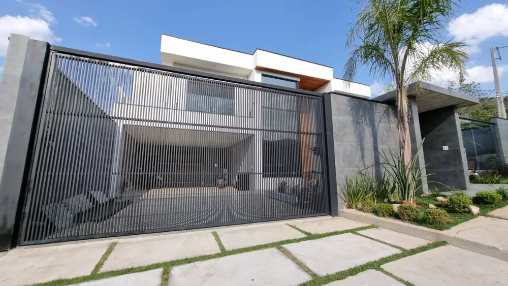 Casa, 4 quartos, 450 m² - Foto 1
