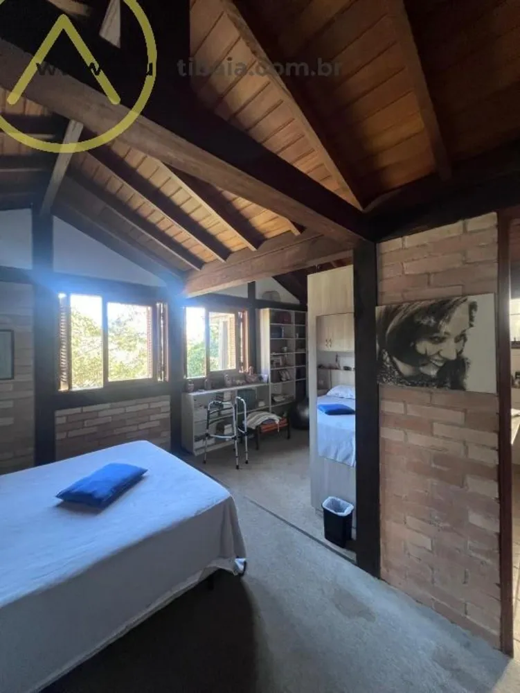 Chácara, 4 quartos, 2565 m² - Foto 4