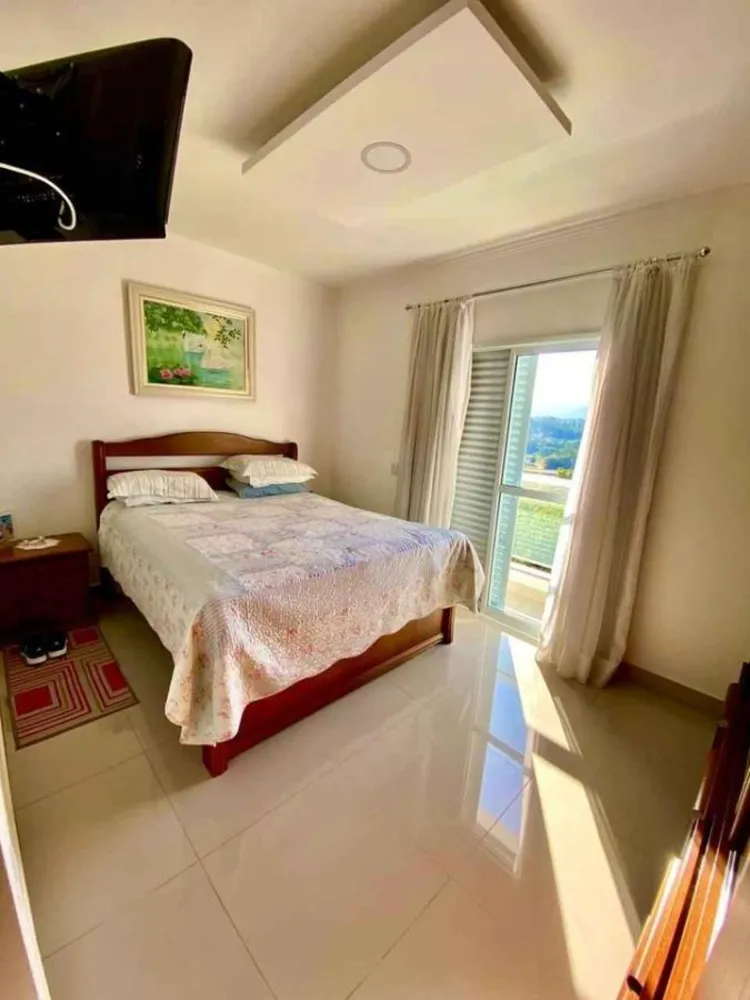 Chácara, 4 quartos, 1135 m² - Foto 11