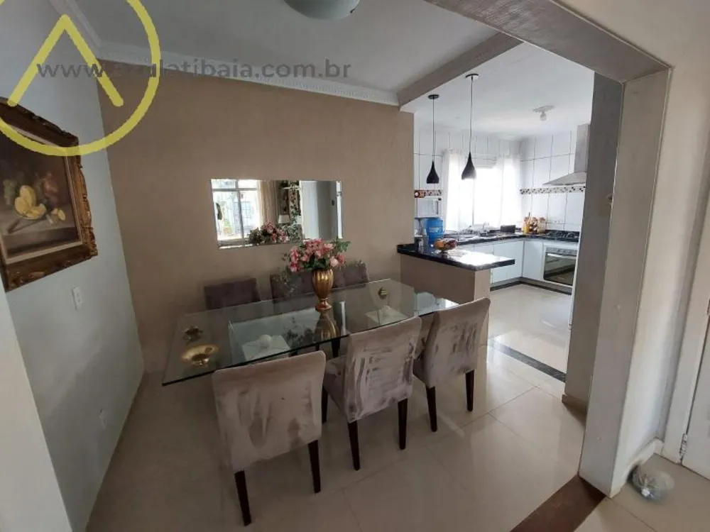 Casa, 3 quartos, 272 m² - Foto 1