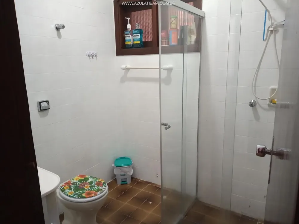 Casa, 3 quartos, 303 m² - Foto 1