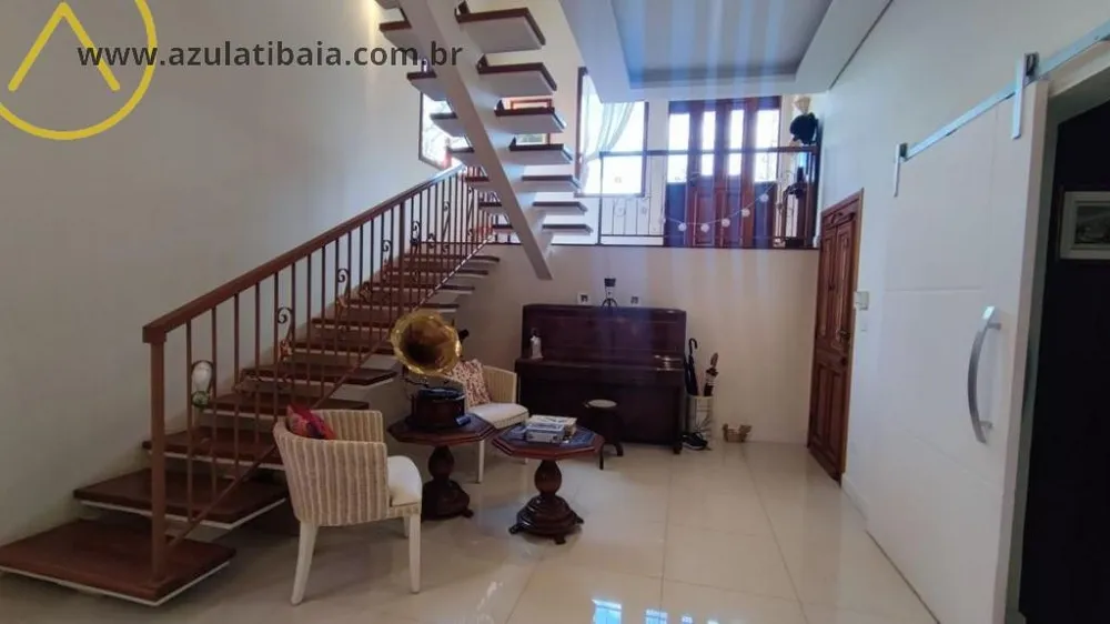 Casa, 3 quartos, 250 m² - Foto 11