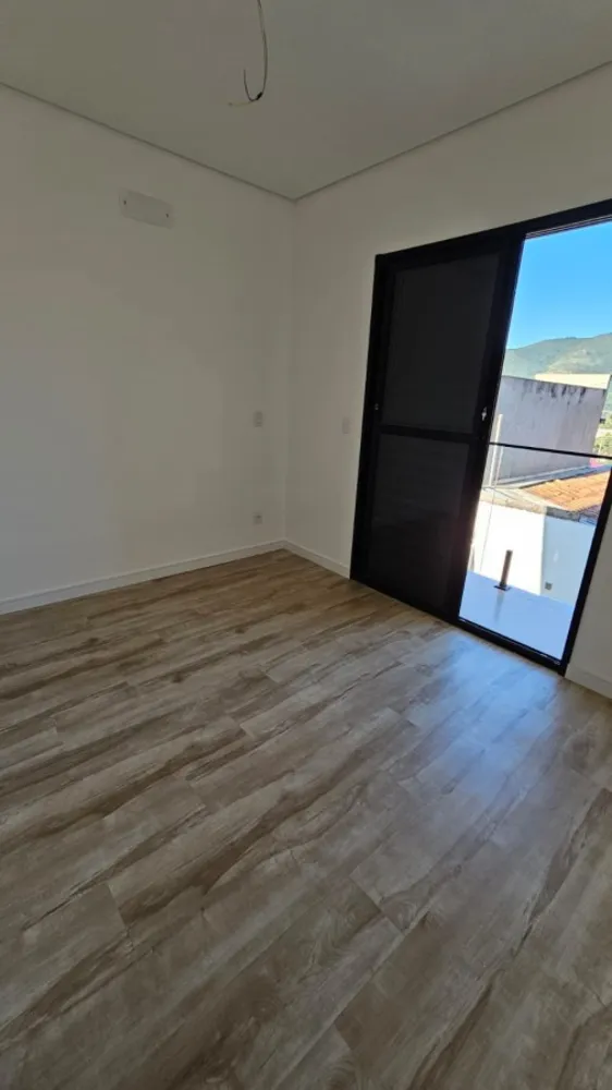 Casa, 3 quartos, 132 m² - Foto 6