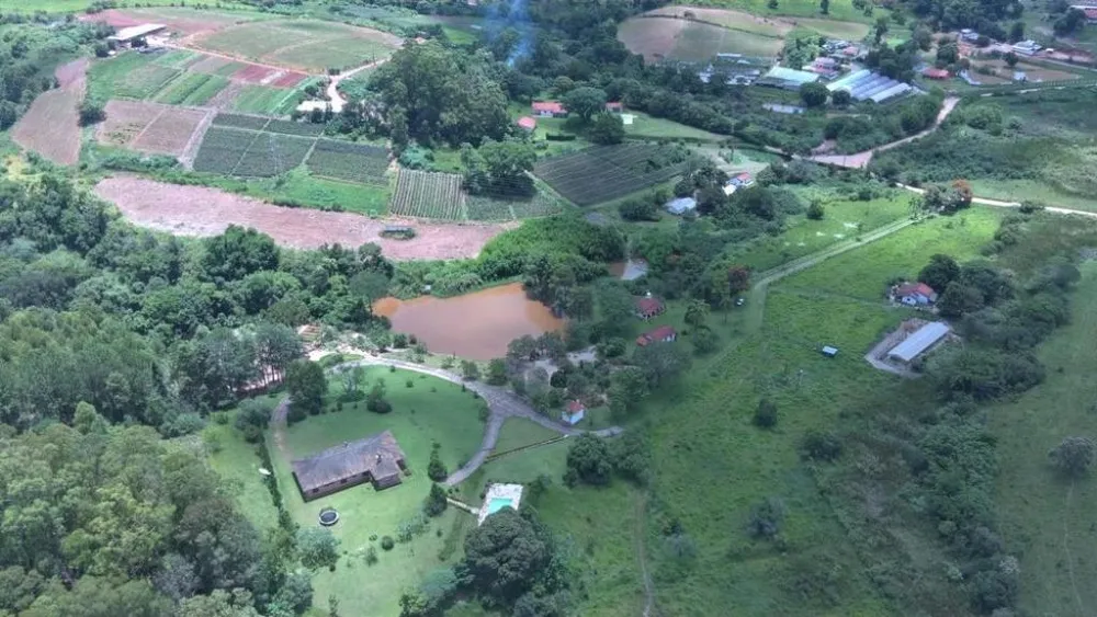 Sítio, 3 quartos, 4 hectares - Foto 3