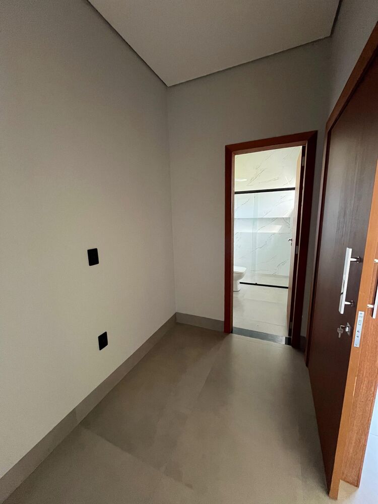 Casa à venda com 3 quartos, 146m² - Foto 3
