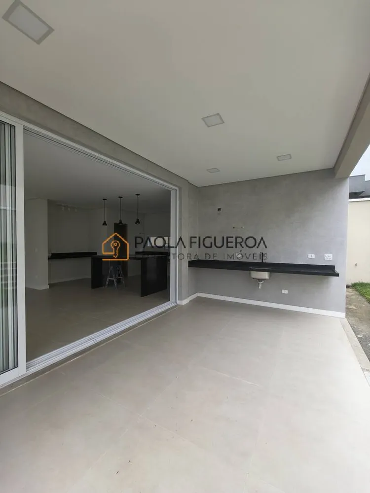 Casa, 4 quartos, 300 m² - Foto 1