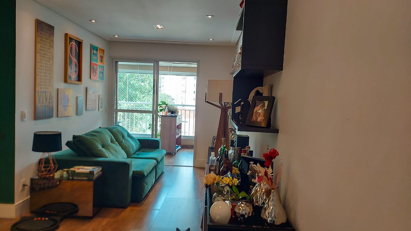 Apartamento à venda com 3 quartos, 79m² - Foto 3