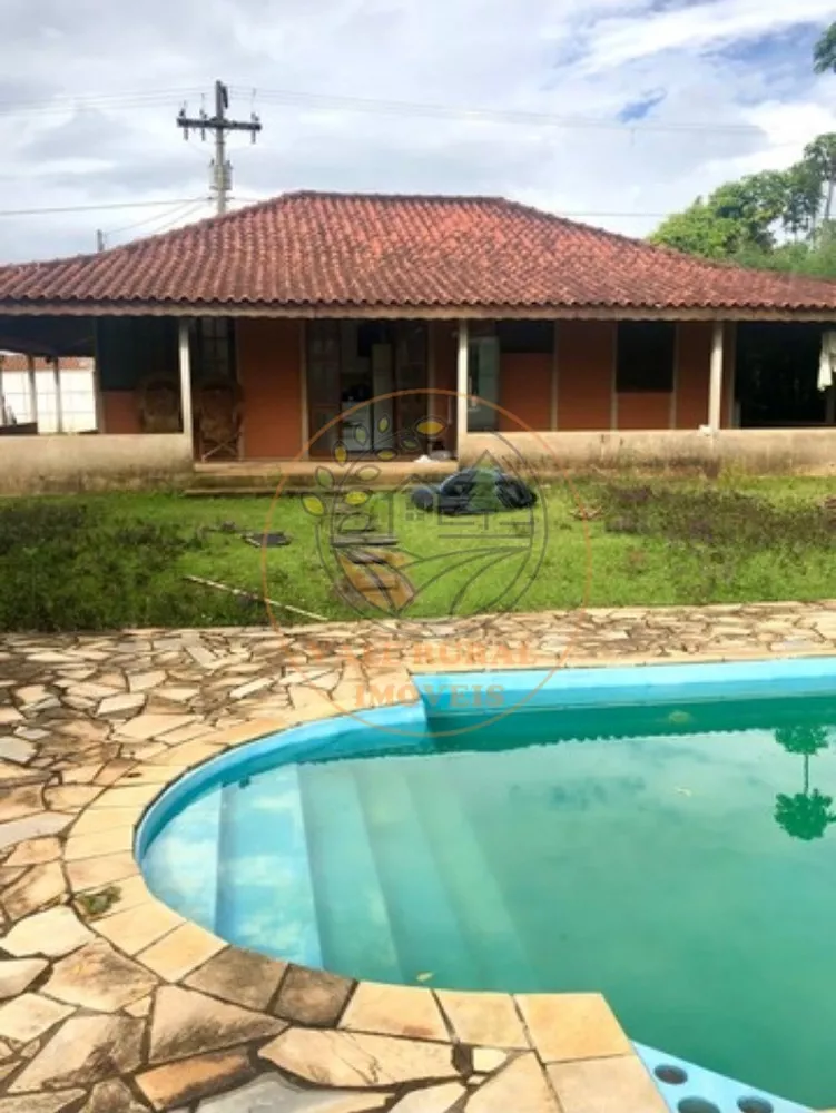 Chácara à venda com 3 quartos, 4000m² - Foto 1